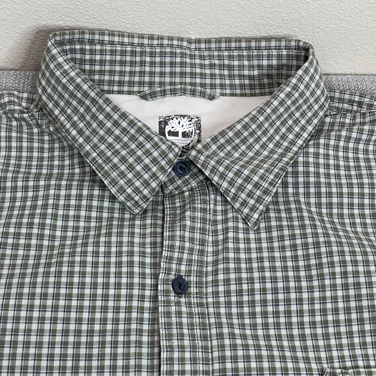 Timberland Men's XXL (2XL) Green Plaid Button Up Dress Shirt with Front Pocket