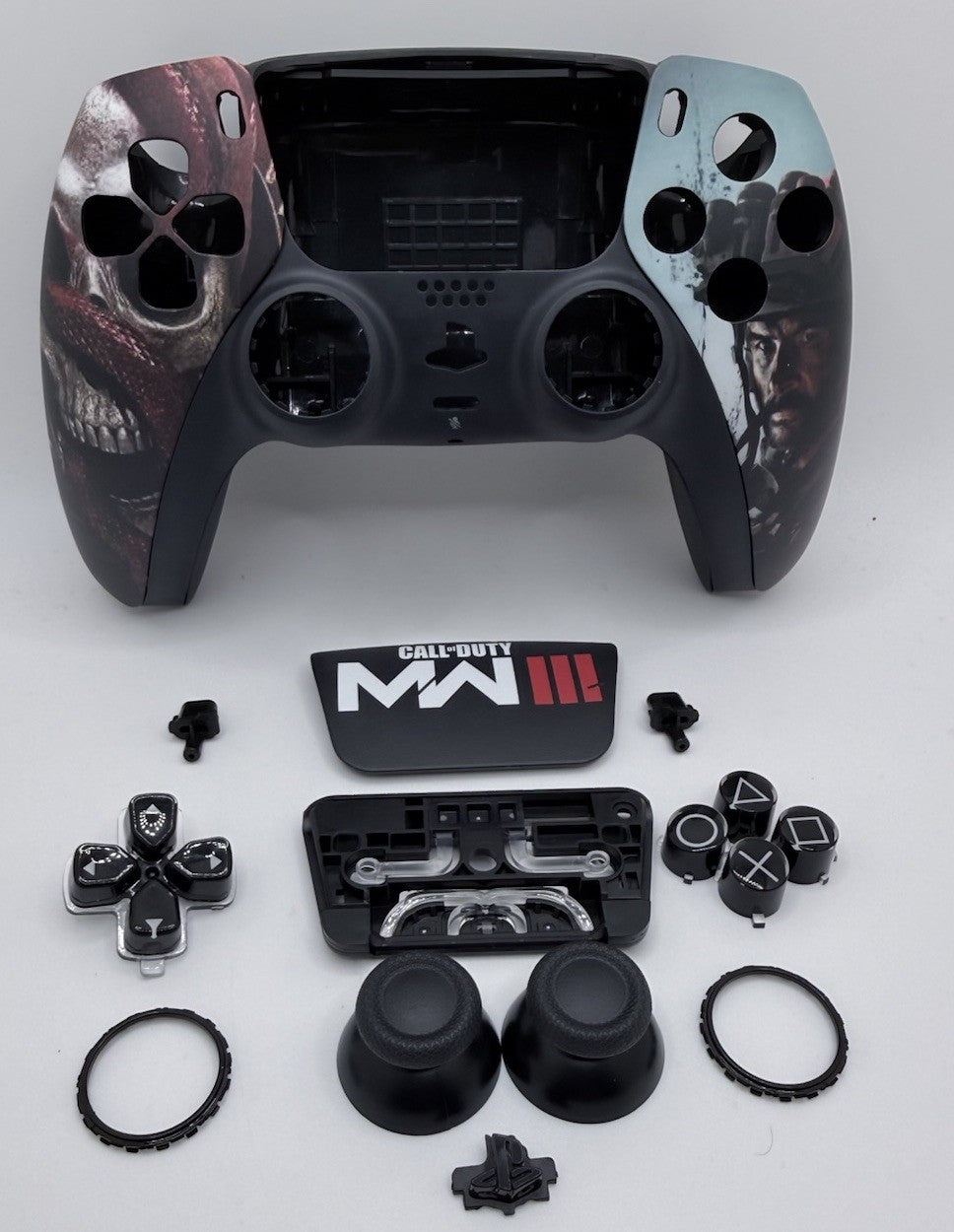 PS5 DualSense Controller Front Back Shell Case PlayStation 5 Call of Duty MW3
