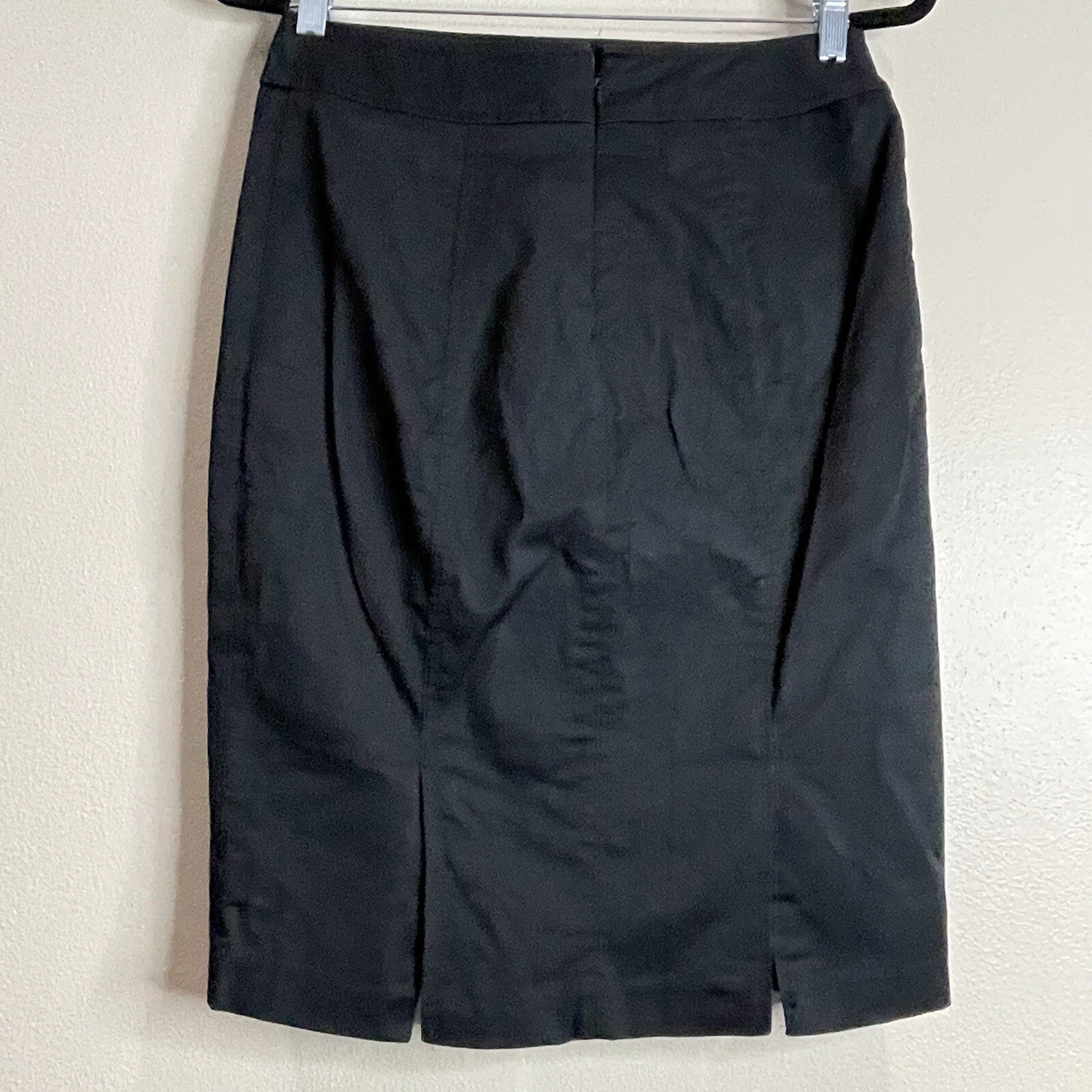 Mossimo Women's Size 6 Black Floral & All Black Stretch Pencil Skirts (Set of 2)