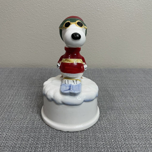 Aviva Enterprises Snoopy Corp Vintage (1958,1966) Winter Skiing Musical Figurine