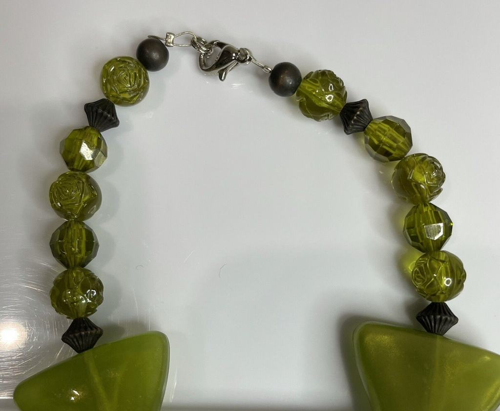 Women s Fashion Jewelry Green Shape Stones Chunky Necklace