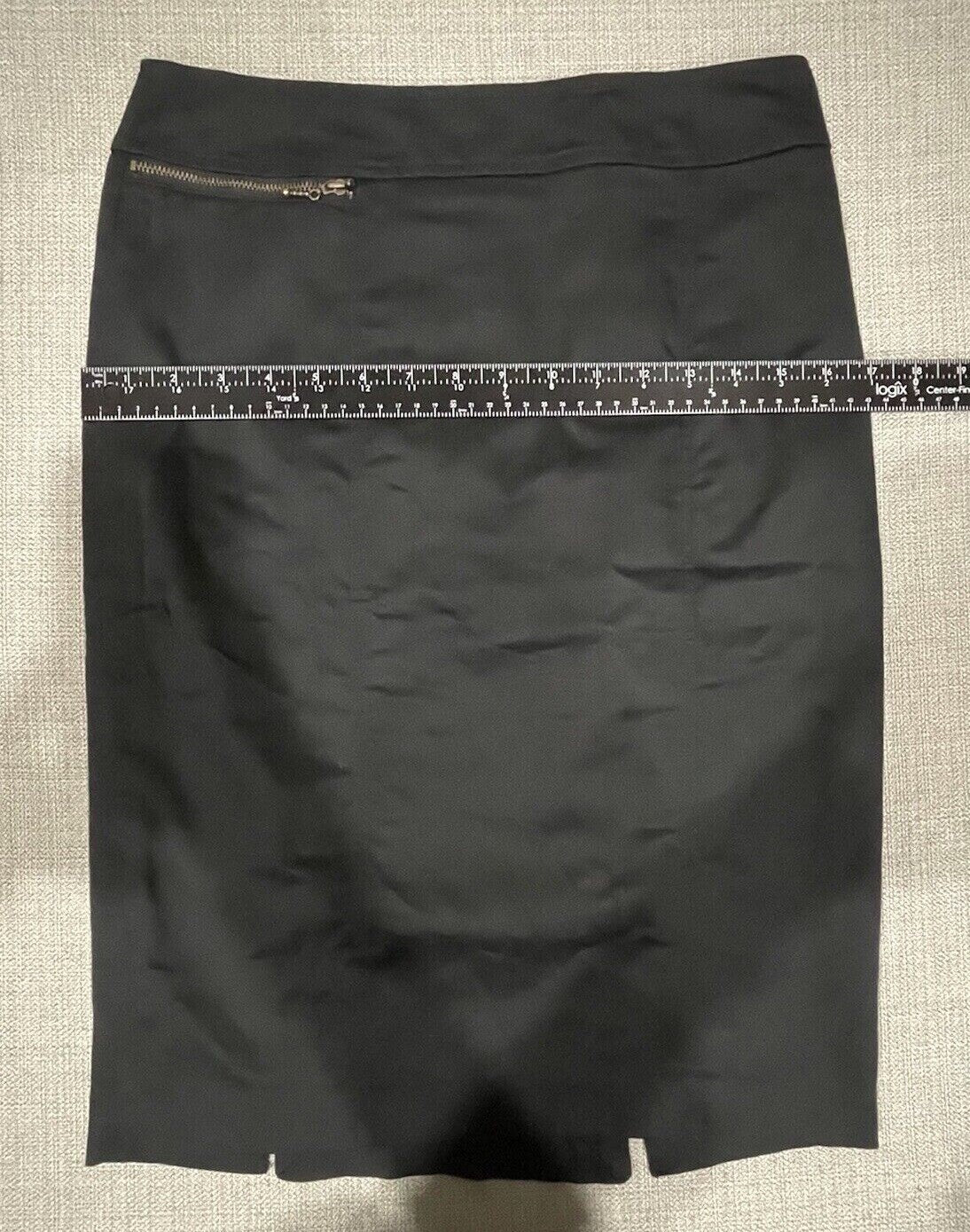 Mossimo Women's Size 6 Black Floral & All Black Stretch Pencil Skirts (Set of 2)