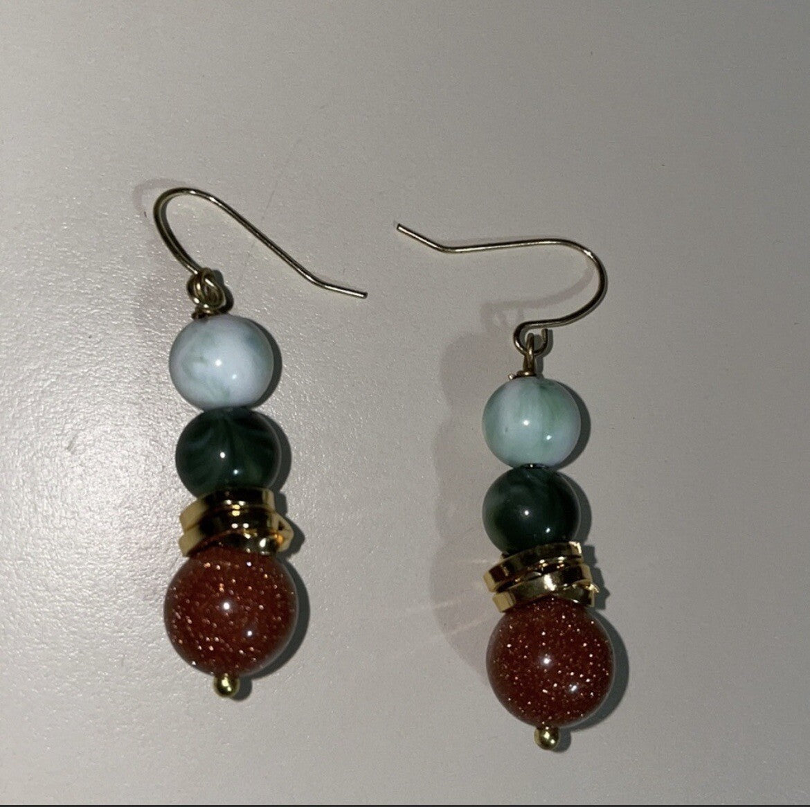 Women’s Fashion Jewelry Green Beaded Necklace w/ Matching Earrings & Bracelet