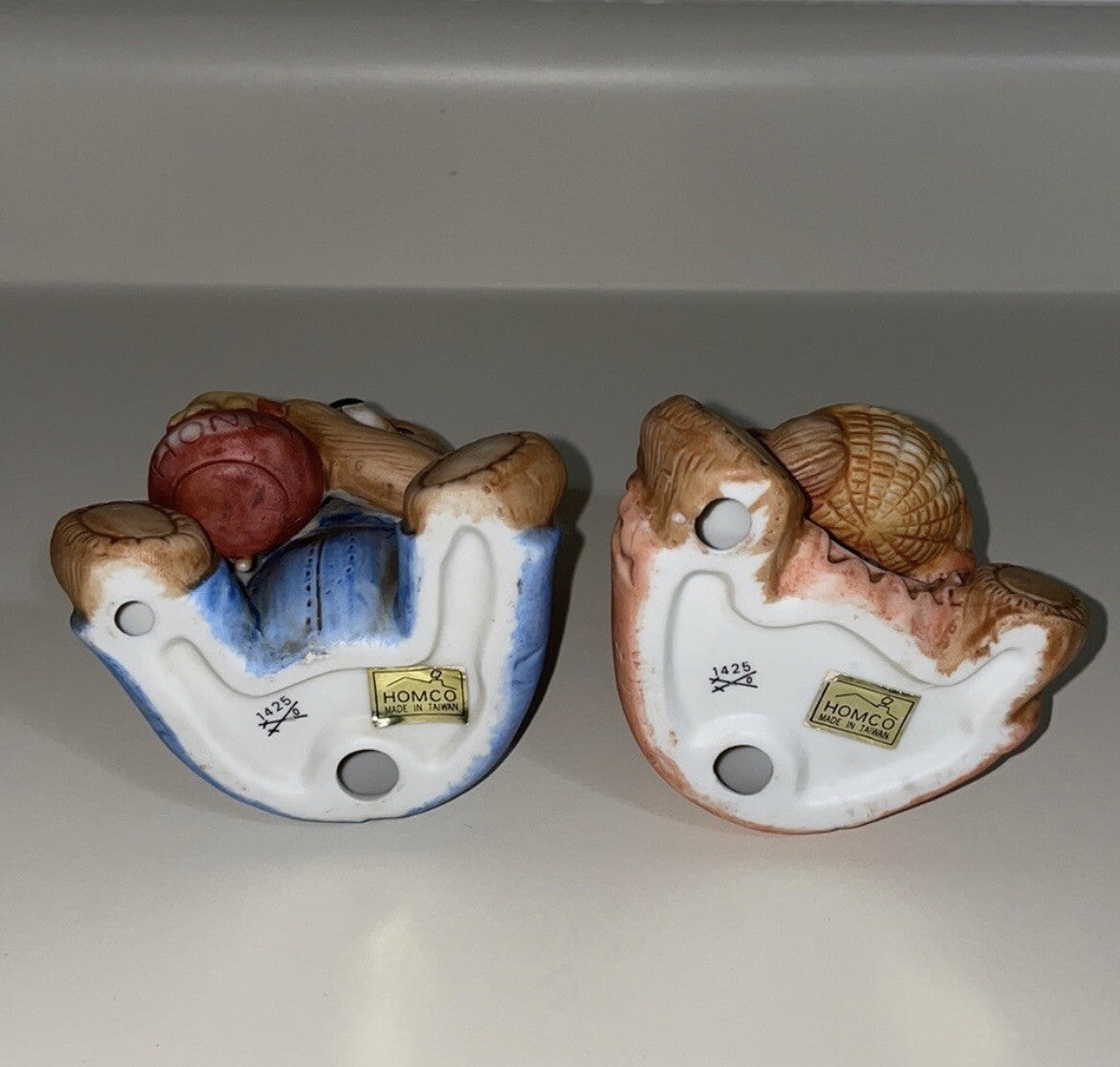 Homco (#1425) Set of 2 Decorative Bear Figurines / Honey & Apples / Fall Decor