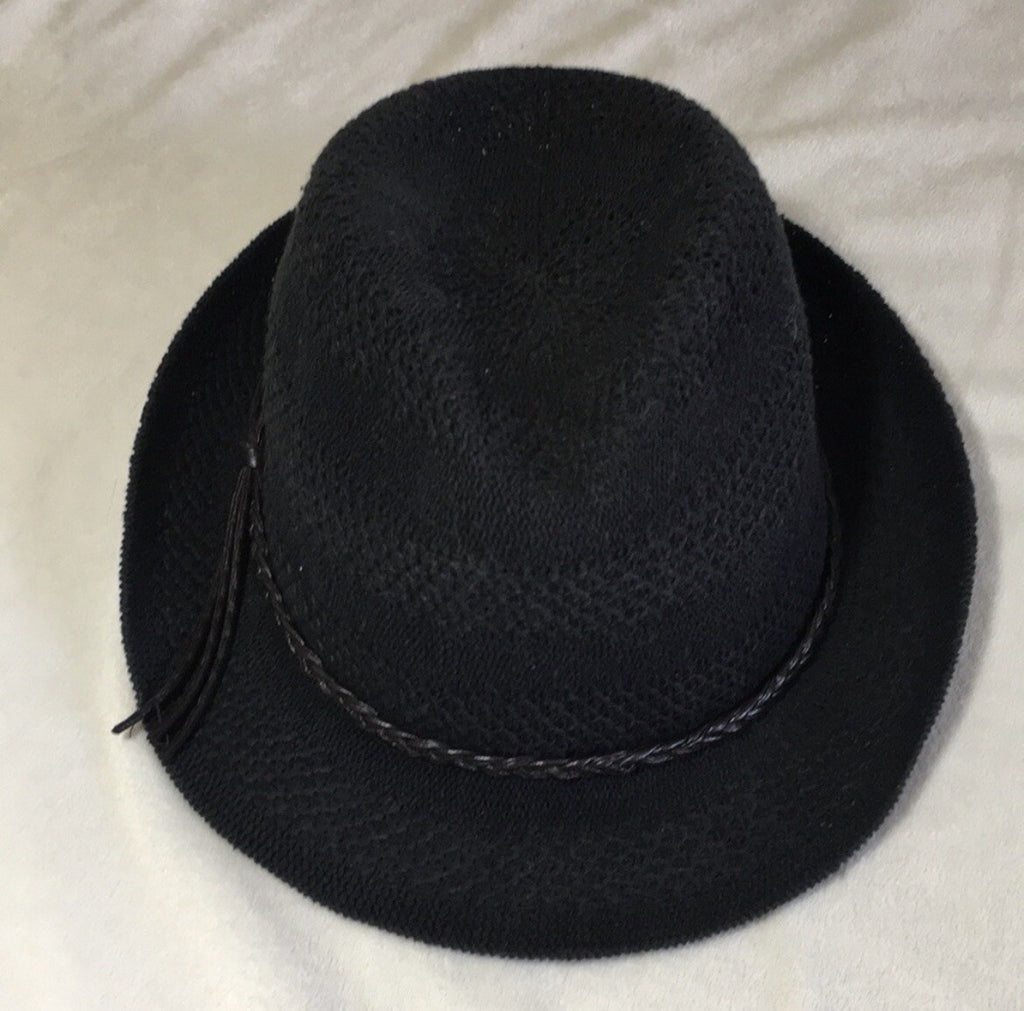 Old Navy Women's Size: S-M Black Fashion / Sun Hat with Brim (Fedora Style)