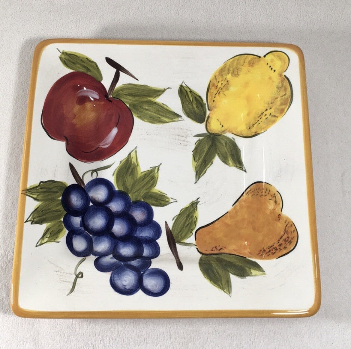 JC Penney Home Collection (Fruitful) Fruit Print Decorative Serving Plate