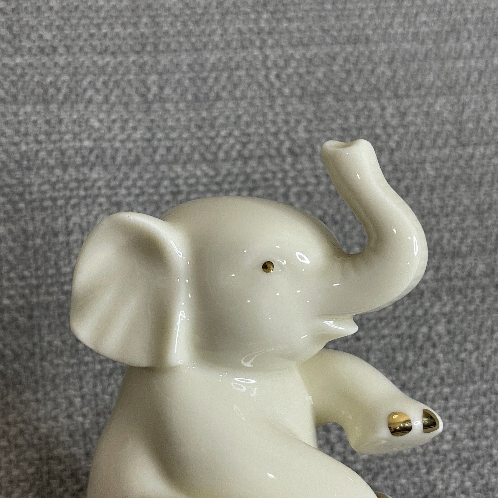 Lenox Decorative Mini Baby Ivory and Gold Sitting Elephant Figurine