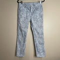Liz Claiborne Women's Size 6 White Blue Patterned Lightweight Jeans Pants