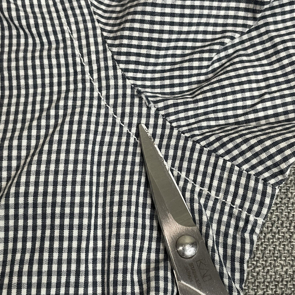 Old Navy Men's (Size XXL) 2XL Black Plaid Button Down Shirt
