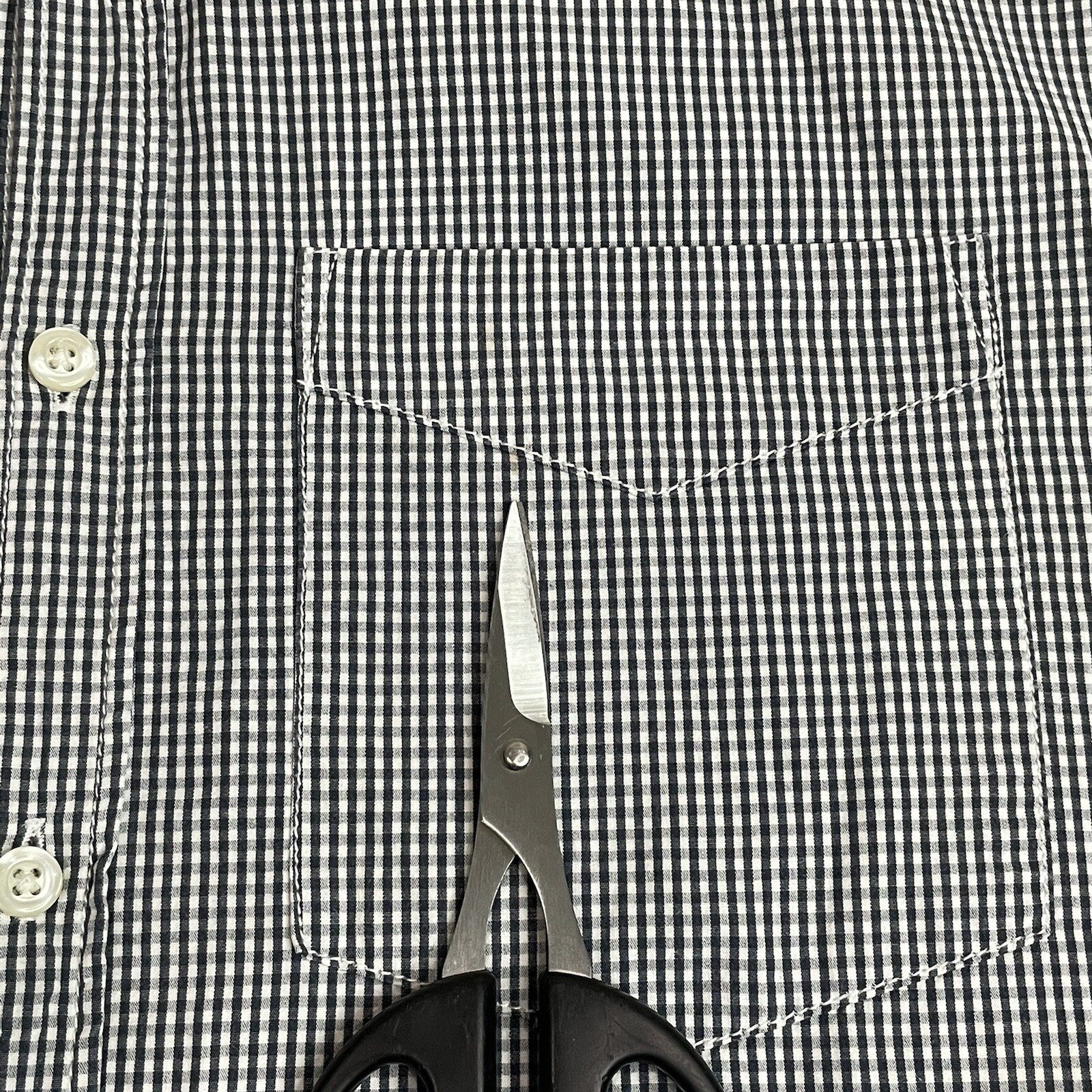 Old Navy Men's (Size XXL) 2XL Black Plaid Button Down Shirt