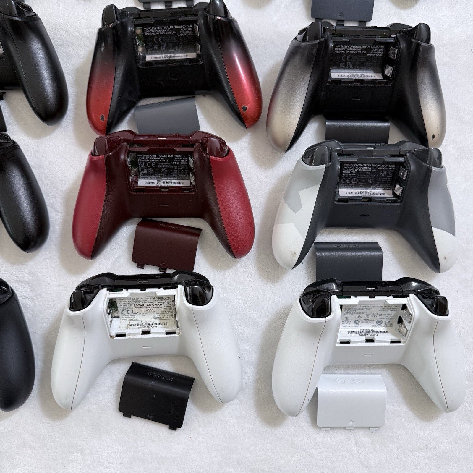 Lot of 16 Microsoft Xbox One Wireless XB1 Controllers As Is - Untested