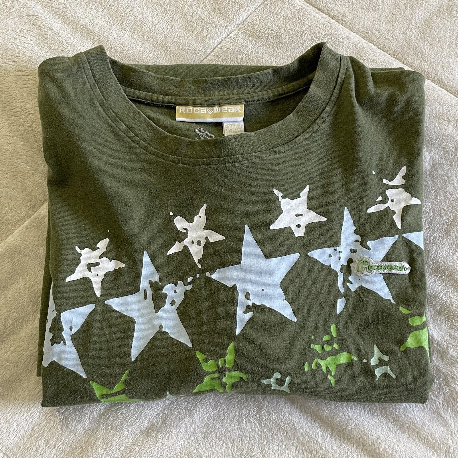 RocaWear Men Size XXXL (3XL) Green Short Sleeve Logo T-Shirt with Printed Stars