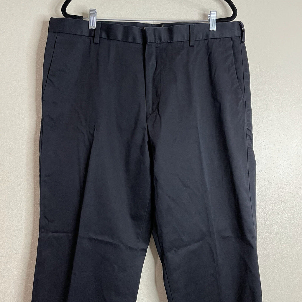 Docker's D3 (Classic) Men's Size 40 x 32 Black Khakis with Pockets