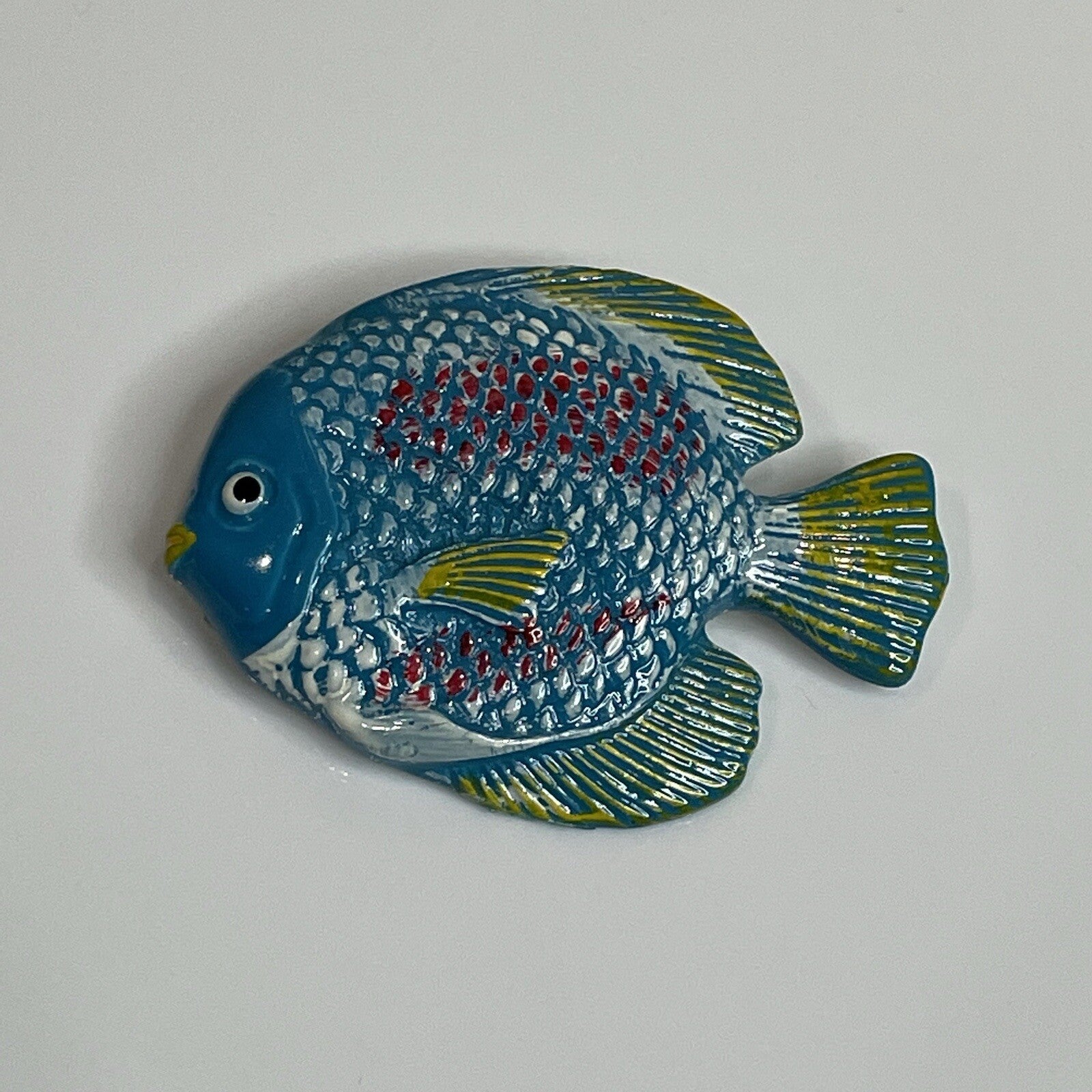 Women's Fashion Jewelry - Pins & Brooches - Colorful Detailed Textured Fish