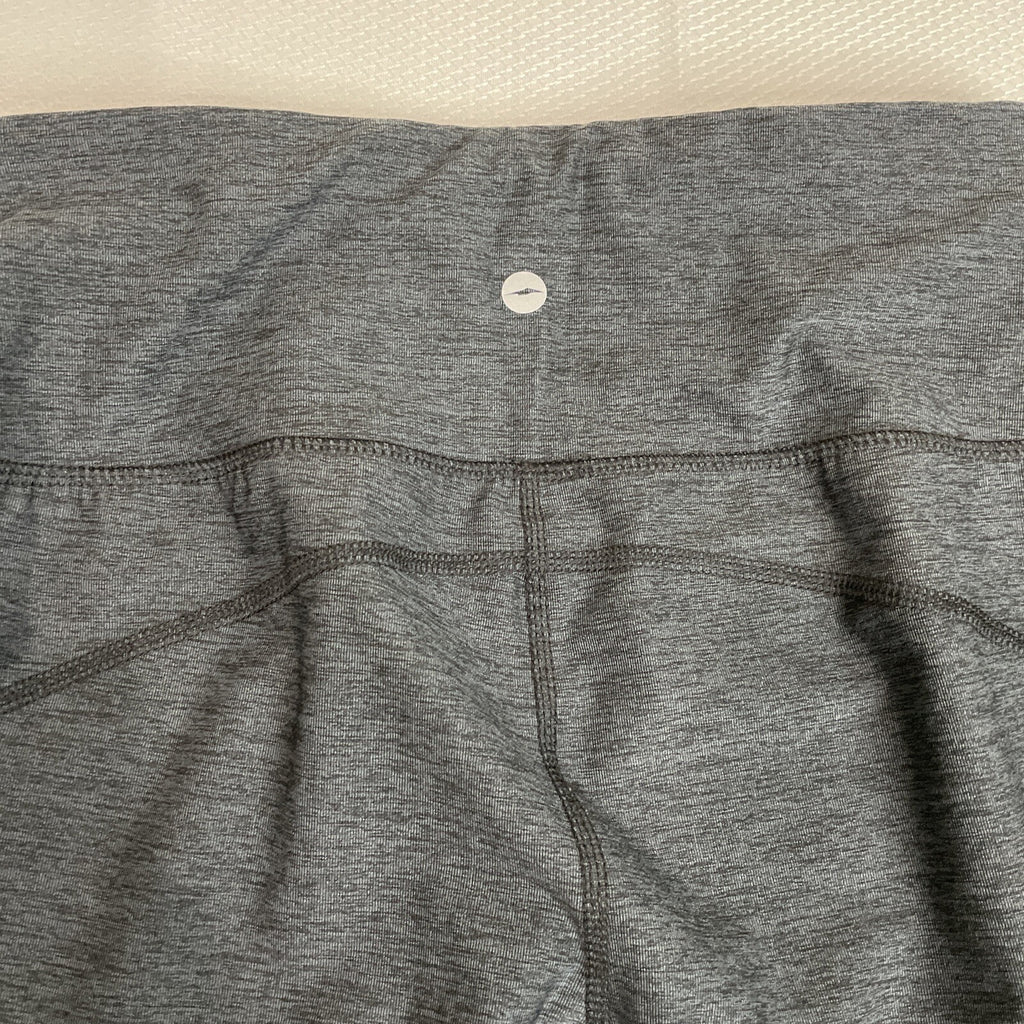 Avia Women’s Gray/Black Leggings Size XS.