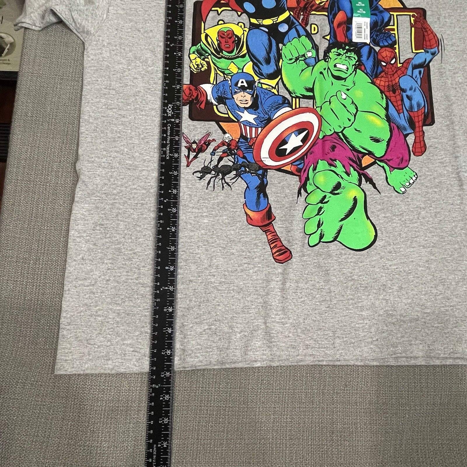 Marvel Men's Women's Adult Size XL Colorful Graphic Avenger Characters T-Shirt