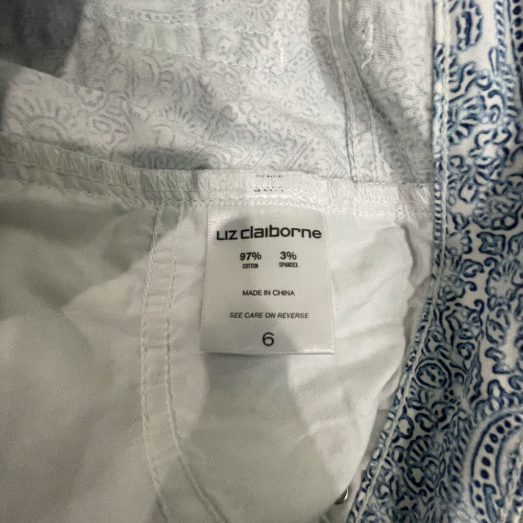 Liz Claiborne Women's Size 6 White Blue Patterned Lightweight Jeans Pants