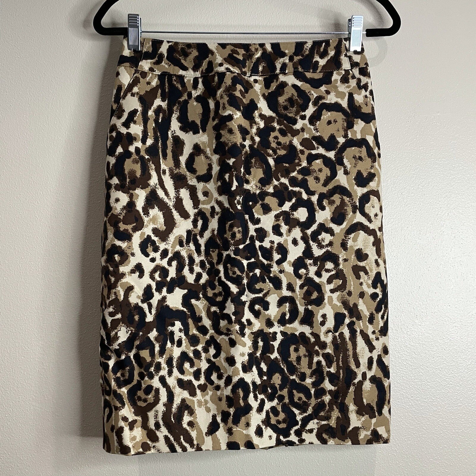 Merona Women Size 2 Brown Animal Print Stretch Knee Length Leopard Pencil Skirt