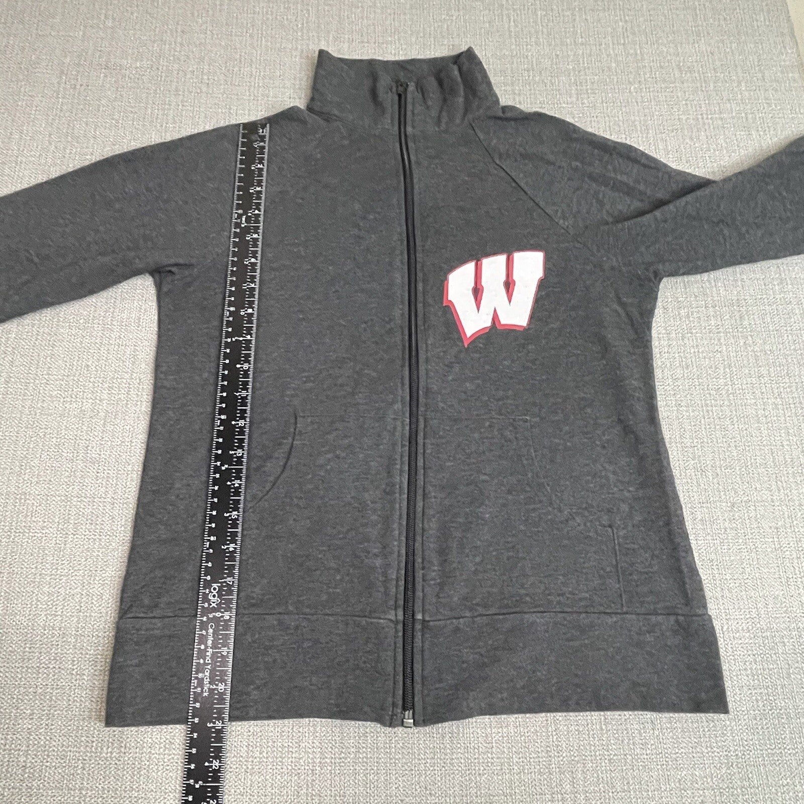 Boxercraft Women's Small Wisconsin Badgers Gray Lightweight Logo Sweater Jacket