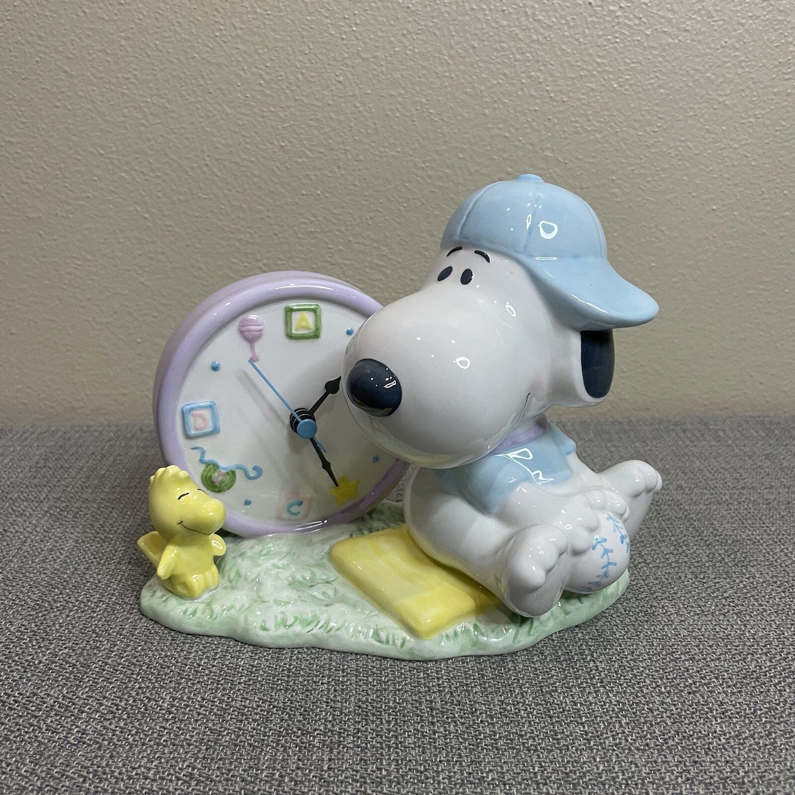 Hallmark Studio B Baby Snoopy Woodstock Baseball Clock Decorative Figurine Decor