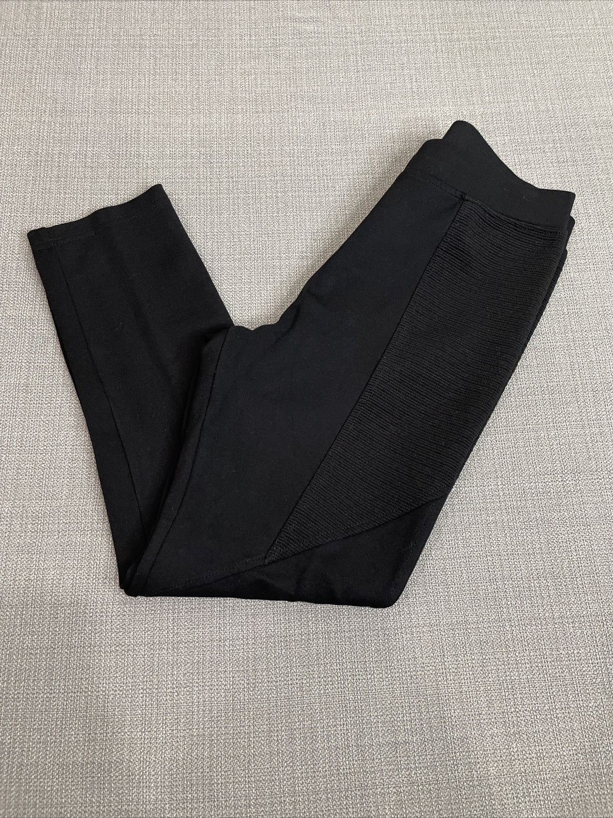 Vicinity Women’s Black Cropped Pull-On Moto Leggings Size M