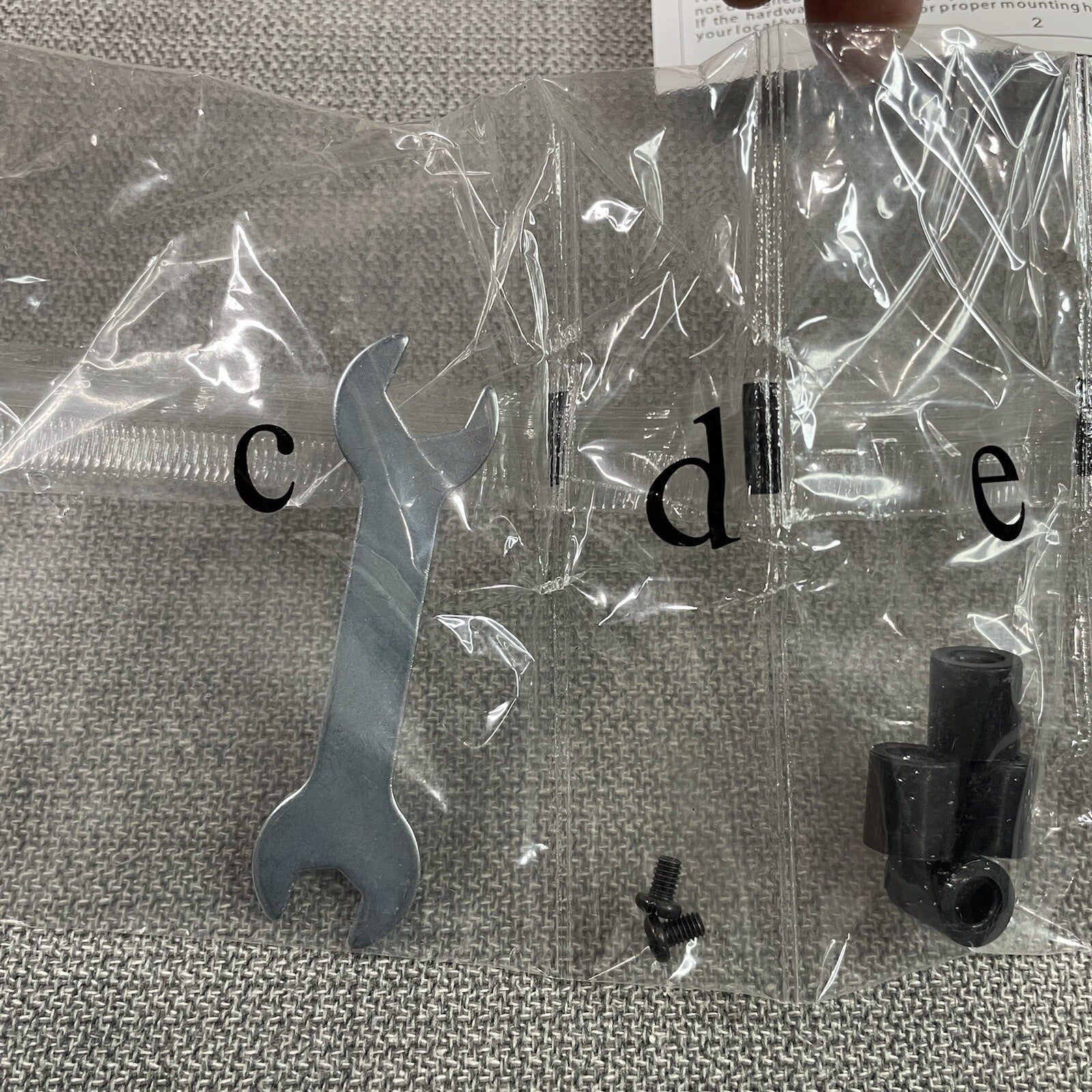 Wali LED/LCD Articulating Wall Mount (Model: 1330LM)