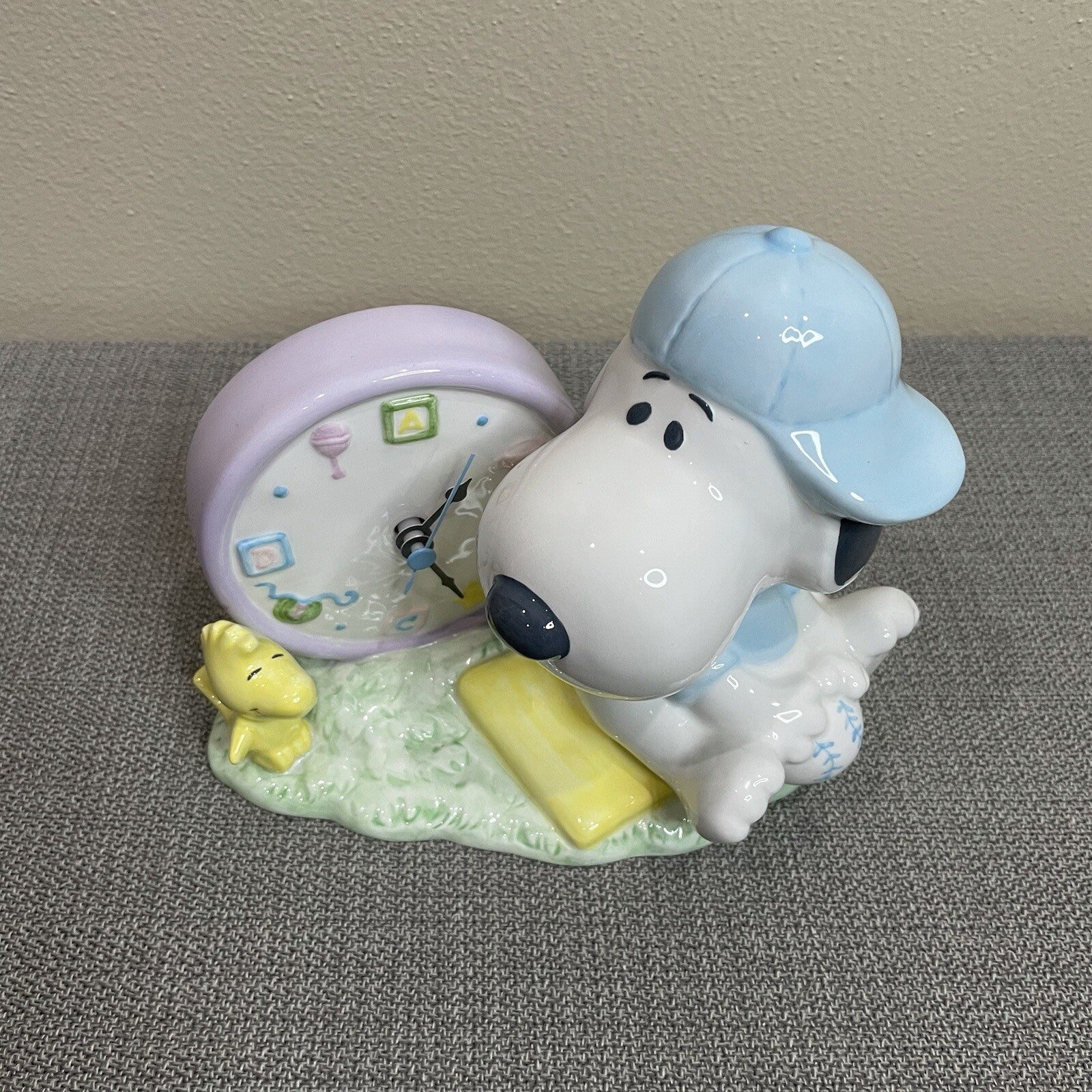 Hallmark Studio B Baby Snoopy Woodstock Baseball Clock Decorative Figurine Decor