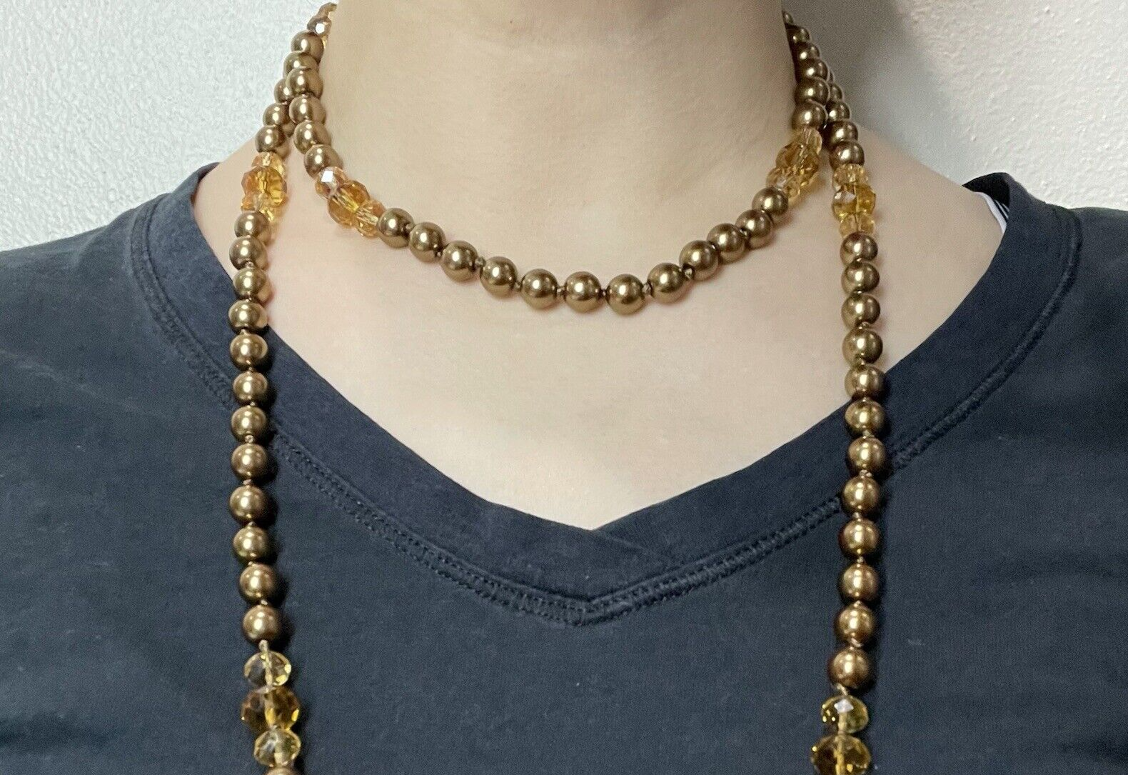 Women’s Fashion Jewelry Gold Tone & Amber Beaded Long Necklace w/Earrings