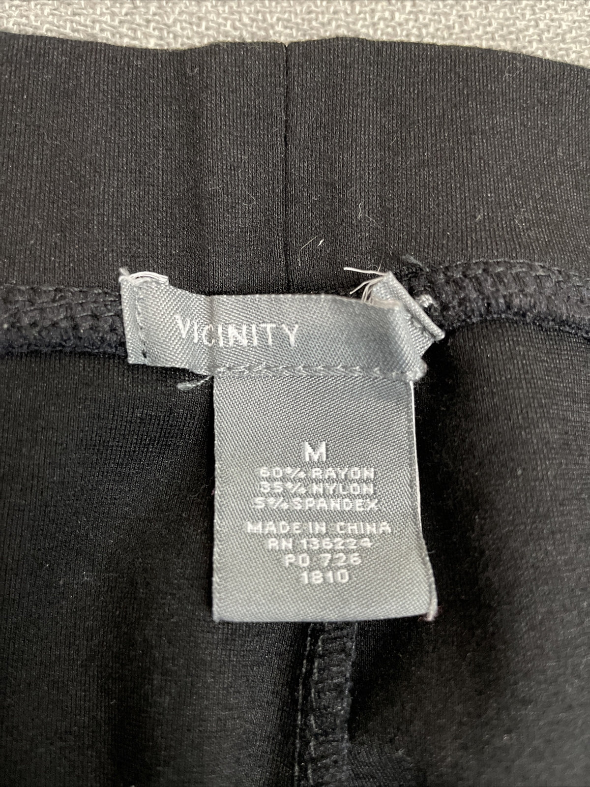 Vicinity Women’s Black Cropped Pull-On Moto Leggings Size M