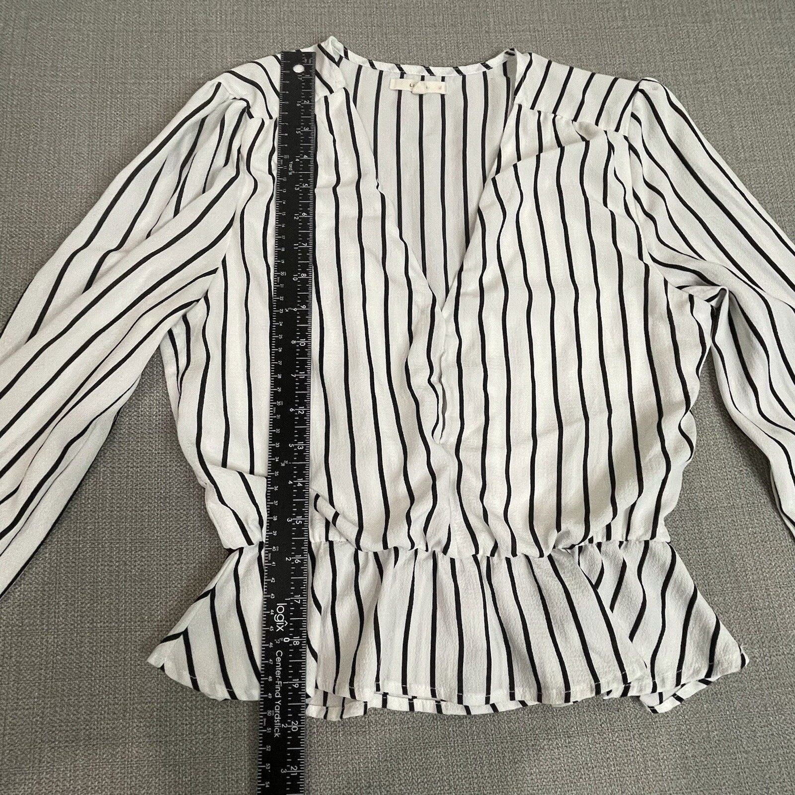 Le Lis Women's Size Small White Black Striped Long Sleeve Blouse