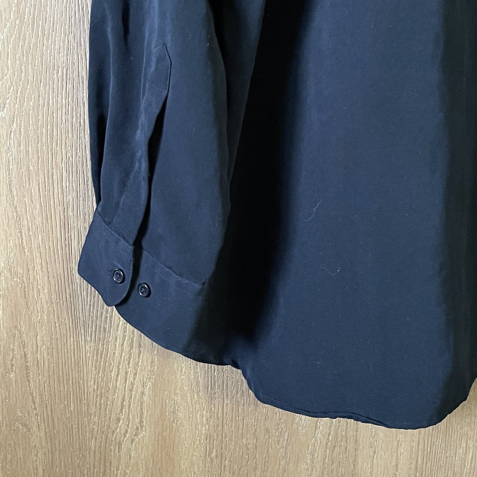 Hill & Archer Men's XL Black Long Sleeve Button Up Shirt with Embroidered Design