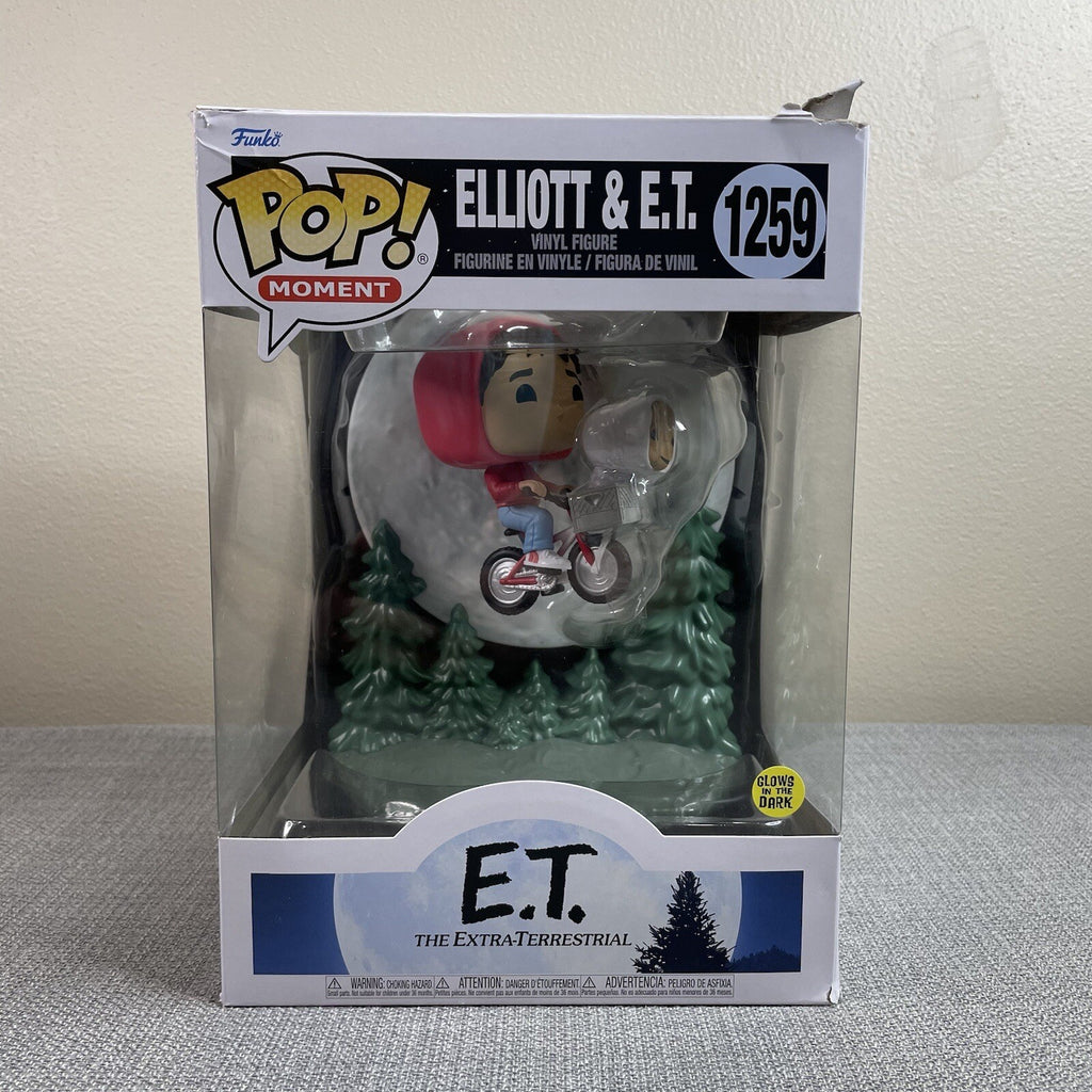 Funko Pop Moment - Elliott & E.T. The Extra-Terrestrial (1259) Figure (TORN BOX)