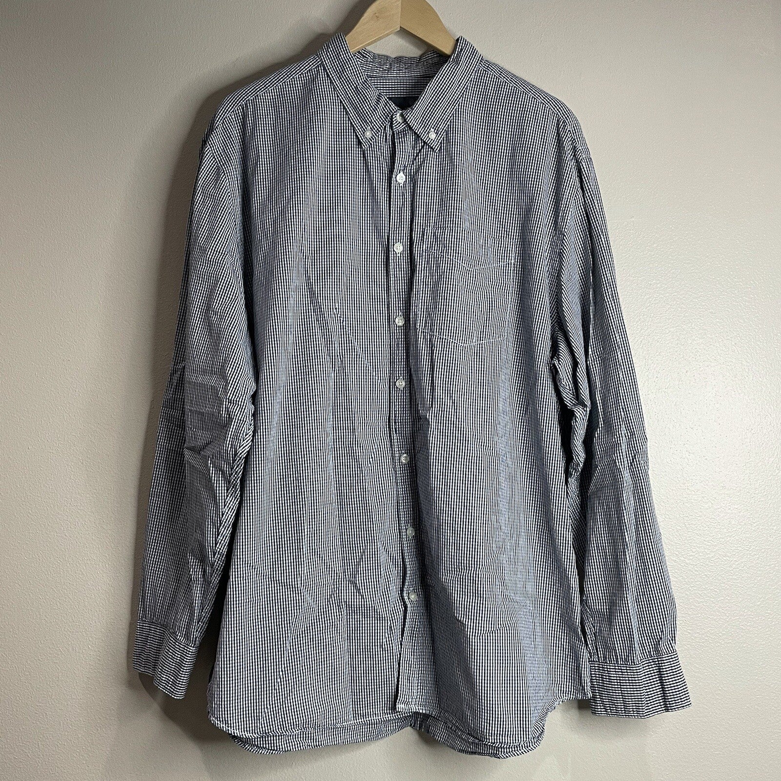 Old Navy Men's (Size XXL) 2XL Black Plaid Button Down Shirt