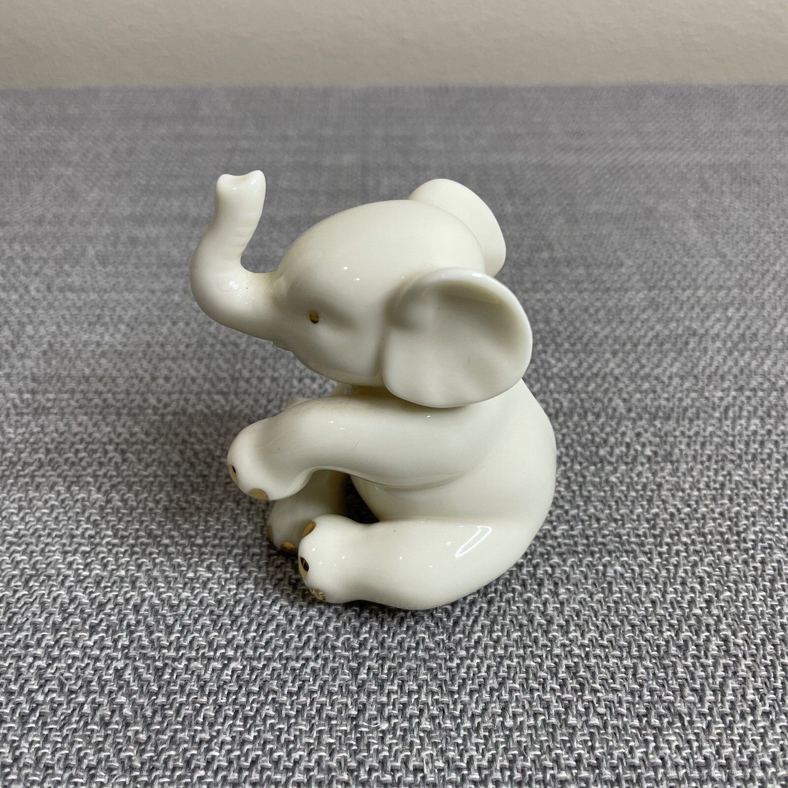 Lenox Decorative Mini Baby Ivory and Gold Sitting Elephant Figurine