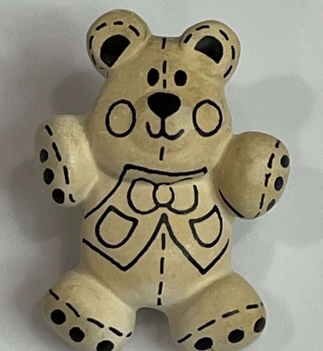 Women s Fashion Jewelry - Pins & Brooches - Country Home Bear & Apple Basket