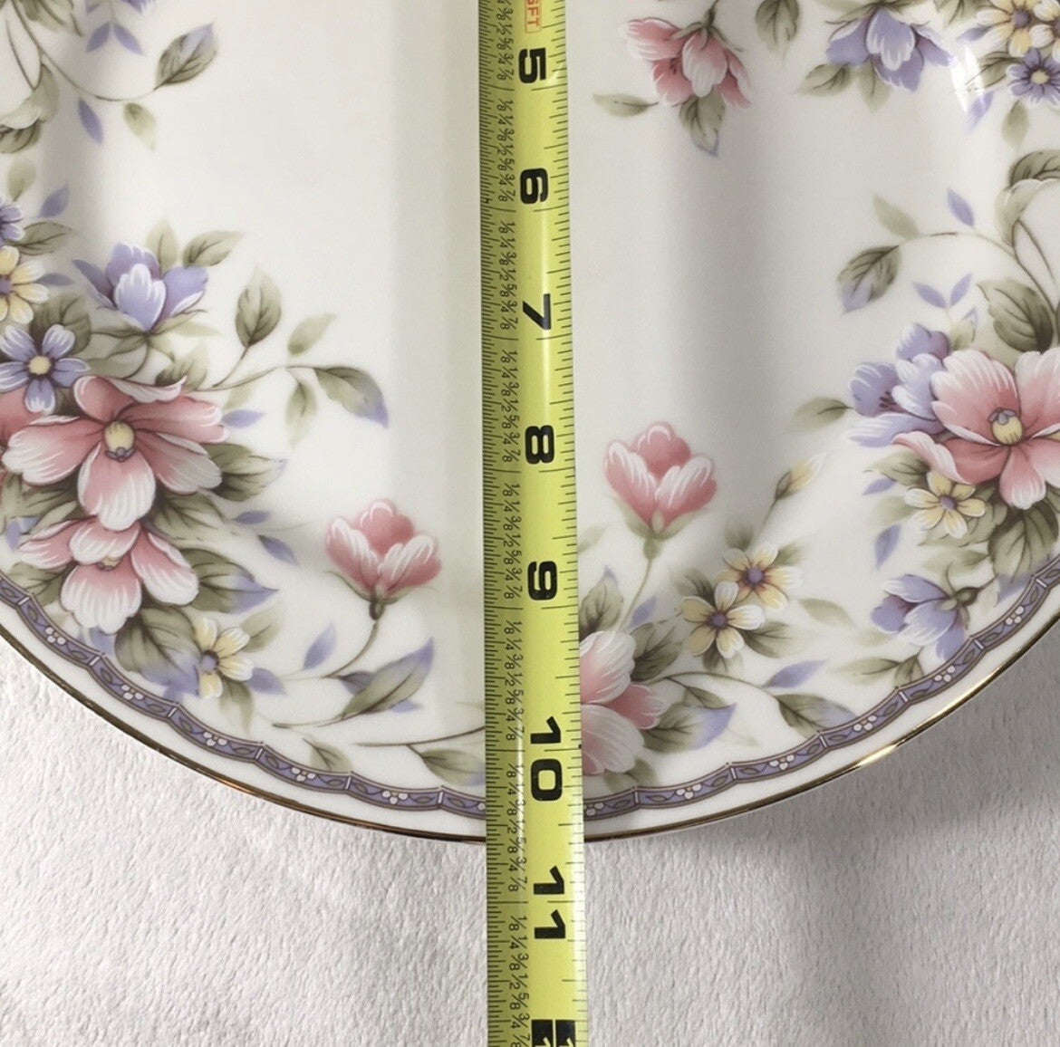 Andrea by Sadek Decorative Floral Serving or Display Plate