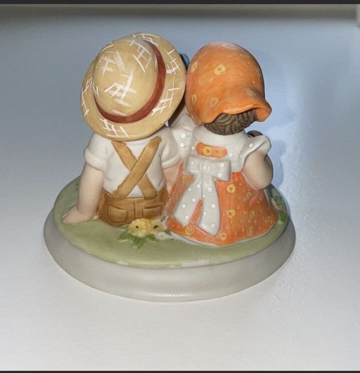 Designers Collection Simple Pleasures Gretchen Children Blue Bird Figurine