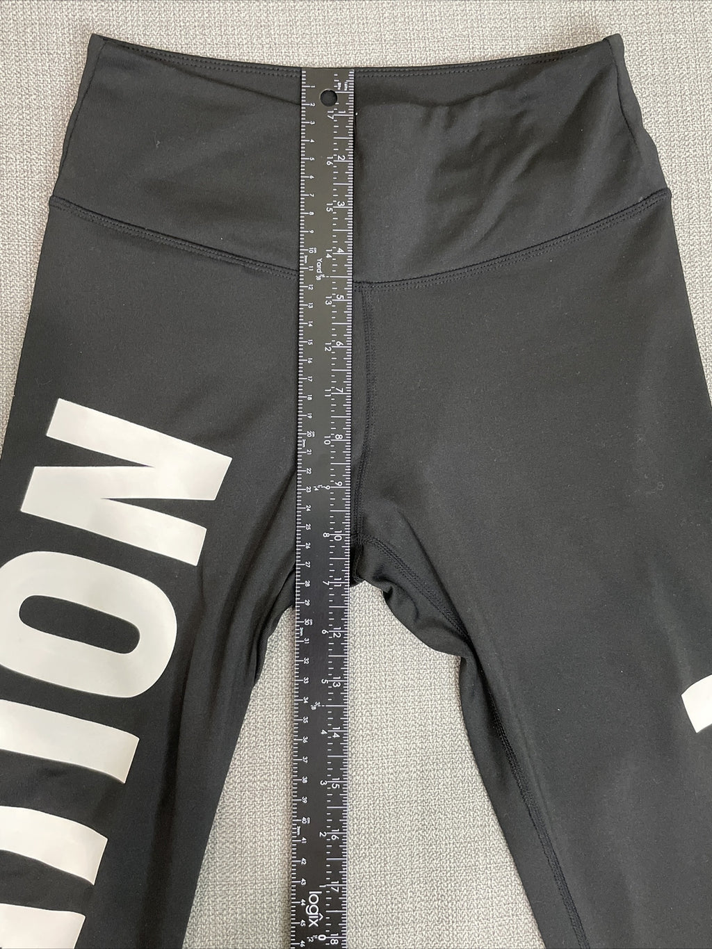 H&M Sport Women’s Black Pull On "Motivation Is The Key" Wording Leggings Size S