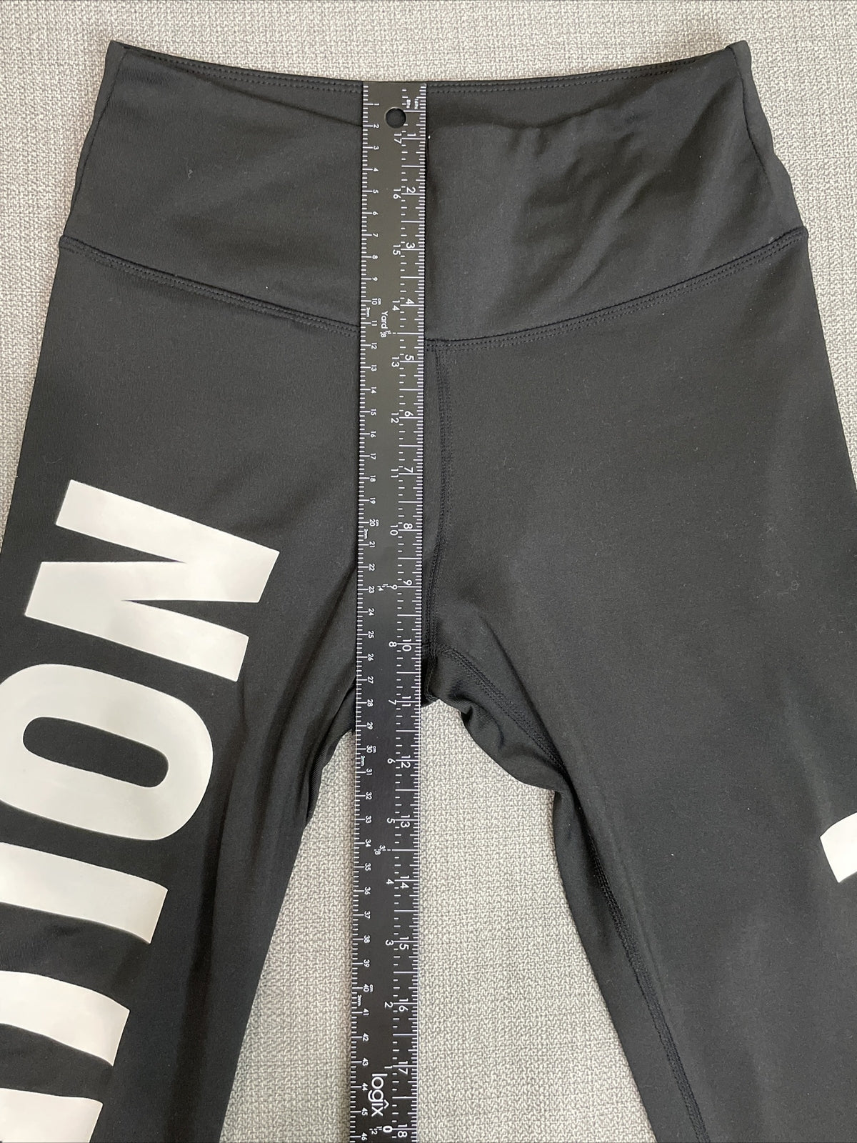 H&M Sport Women’s Black Pull On "Motivation Is The Key" Wording Leggings Size S