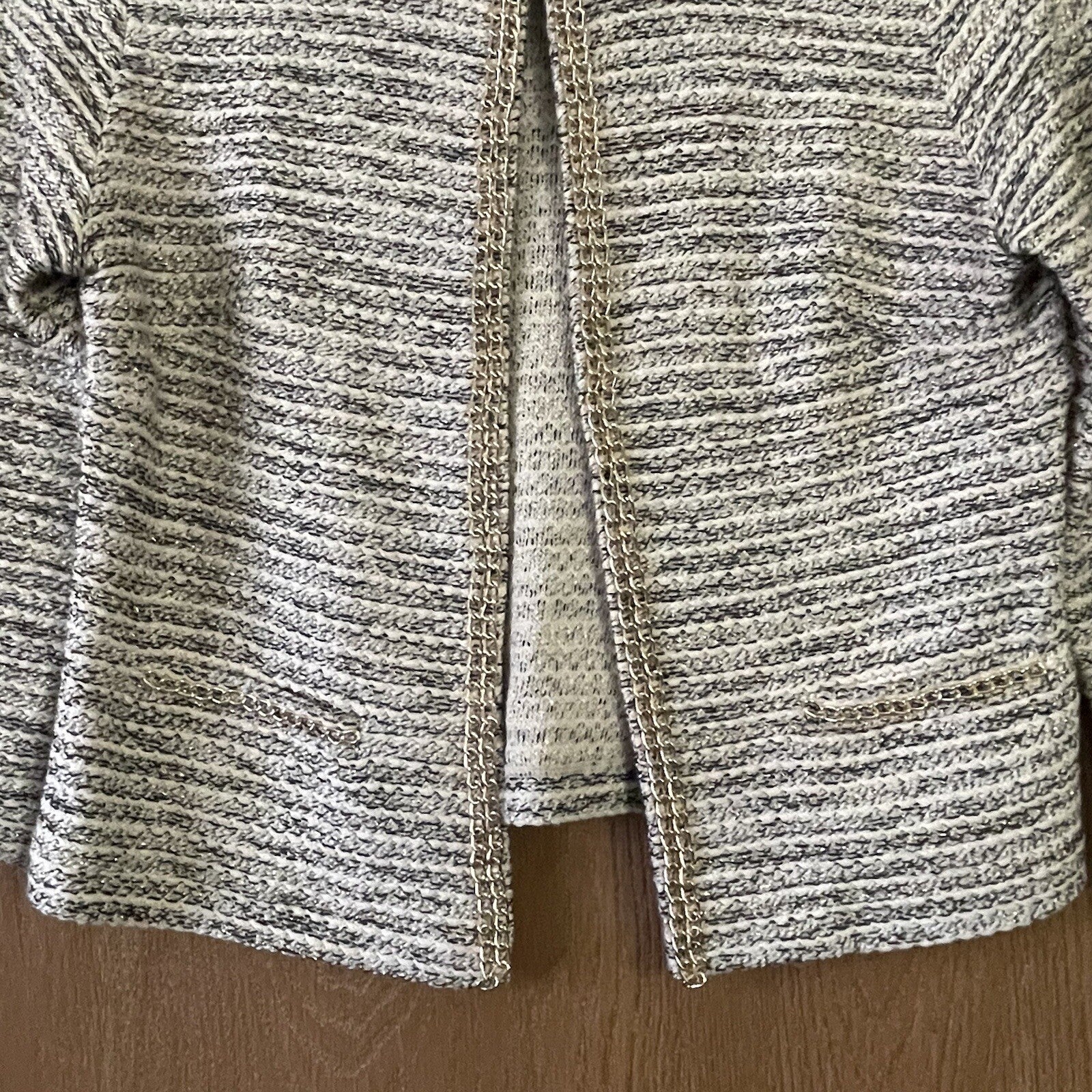 Jennifer Lopez Women’s Size XS Ivory Knit Sweater/Jacket with Chain Link Detail