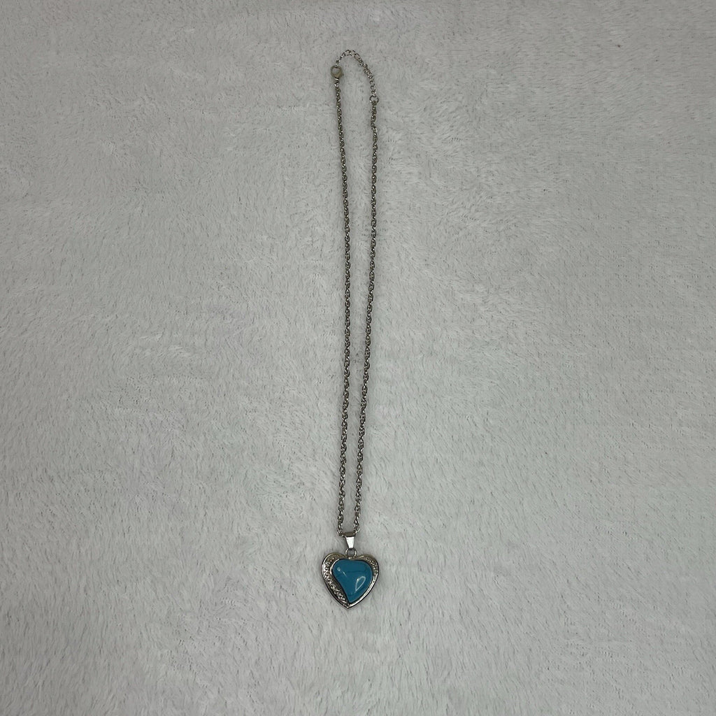 Women’s Fashion Jewely Turquoise Simulated Genstone & Silvertone Heart Necklace
