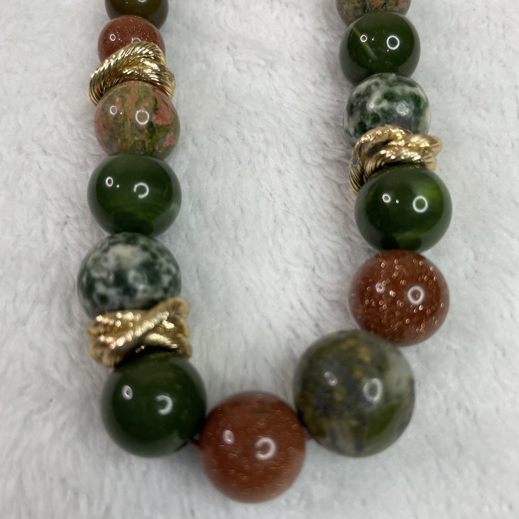 Women’s Fashion Jewelry Green Beaded Necklace w/ Matching Earrings & Bracelet