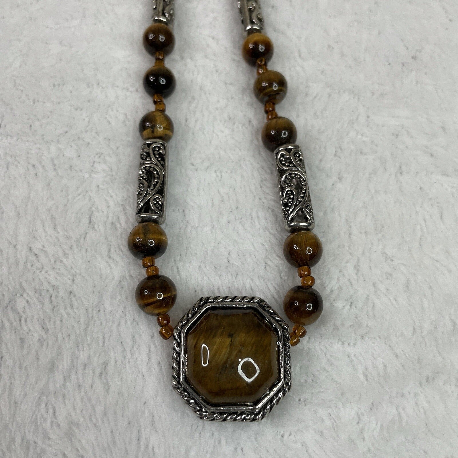 Women’s Fashion Jewelry Brown Beaded Gemstone Necklace w/Matching Earrings