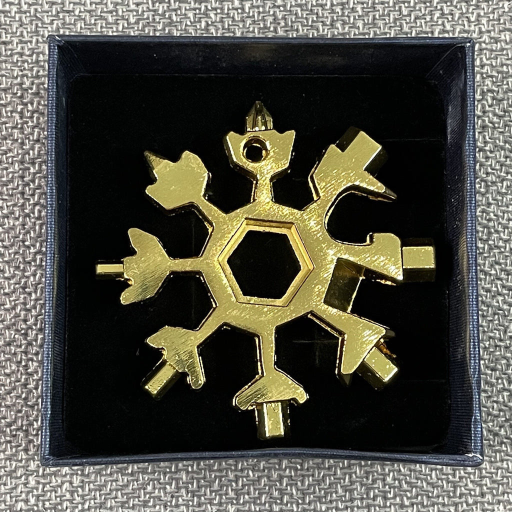 Decorative Metal Cutout Snowflake Keychain Multi Tool / Snowboarding Screwdriver