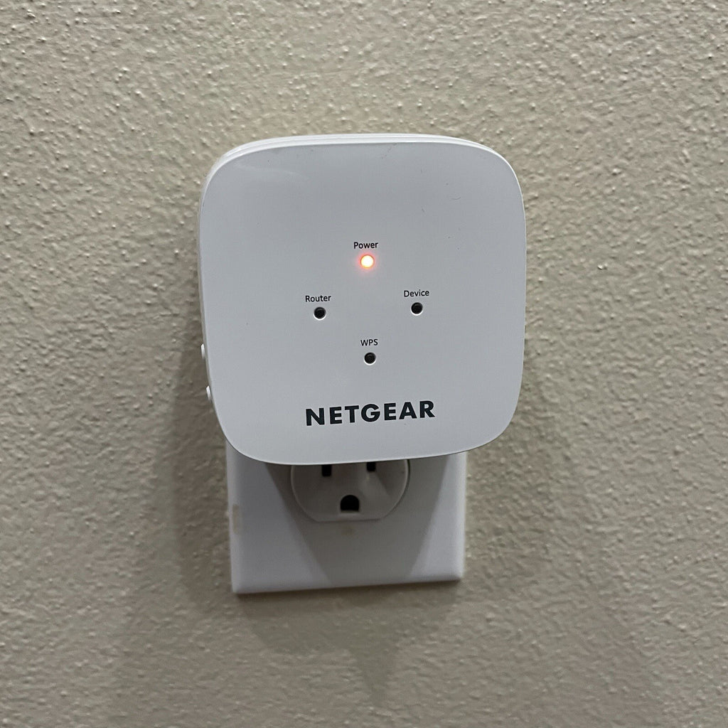 Netgear AC750 WiFi Range Extender- White (Model: EX2800)