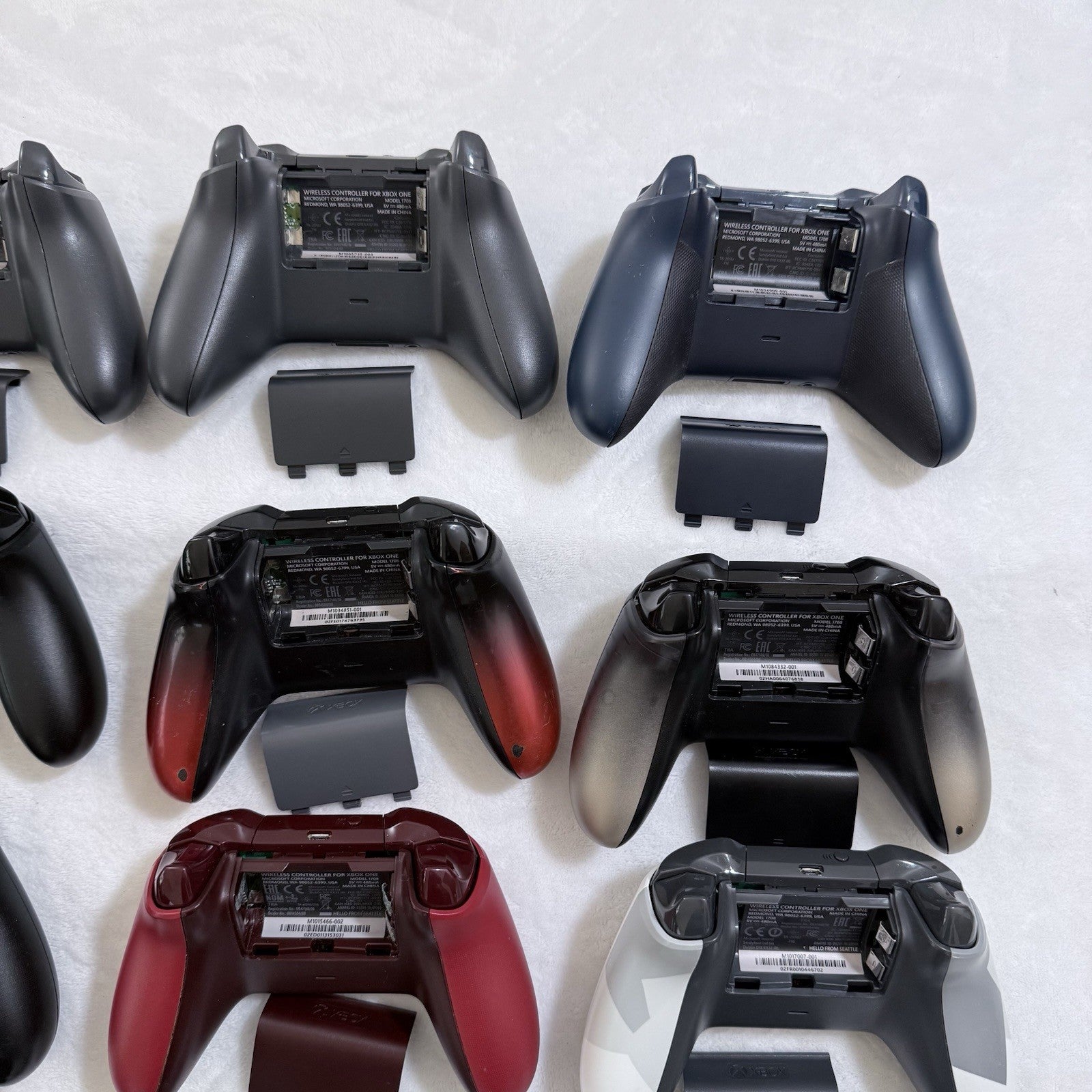Lot of 16 Microsoft Xbox One Wireless XB1 Controllers As Is - Untested