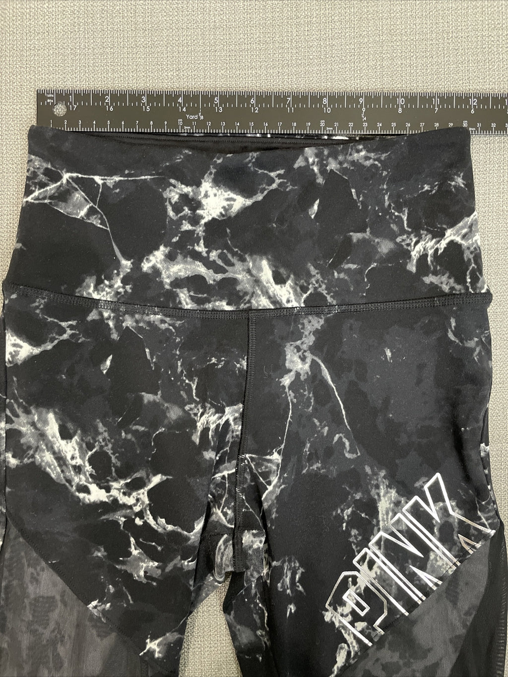 Pink Victoria's Secret Ultimate Women's Small Black White Marble Cropped Legging