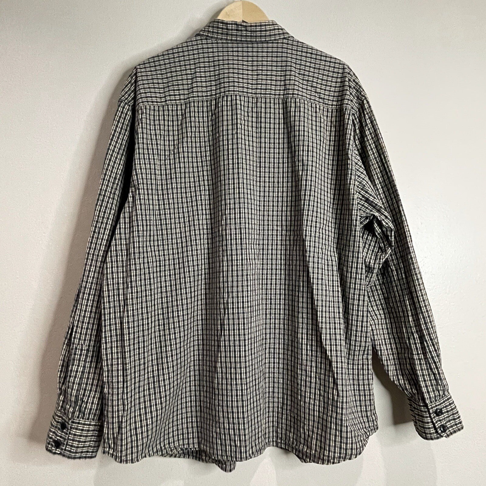 Nautica Jeans Co. Men's XXL (2XL) Black Tan Plaid Long Sleeve Button Up Shirt