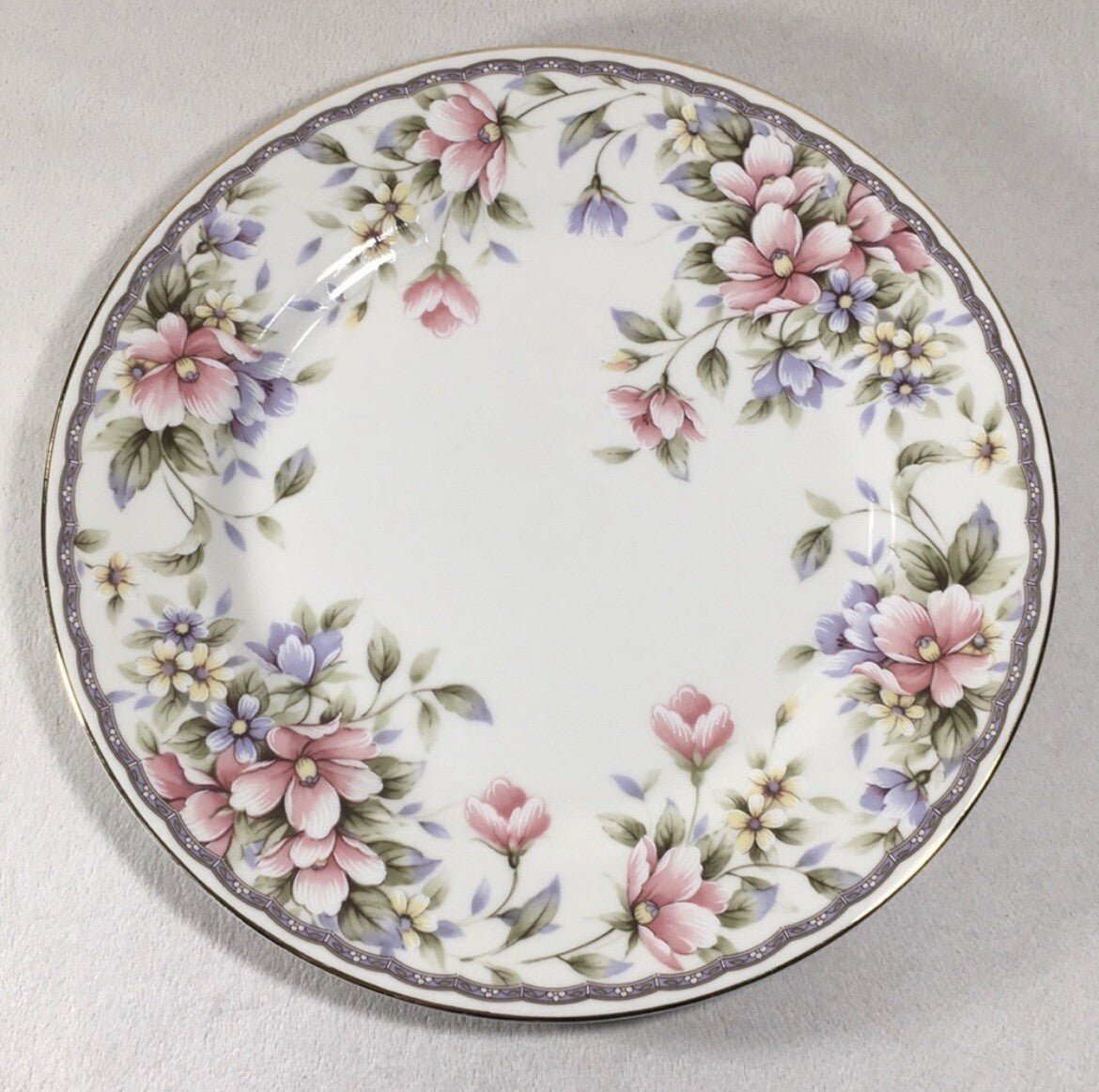 Andrea by Sadek Decorative Floral Serving or Display Plate