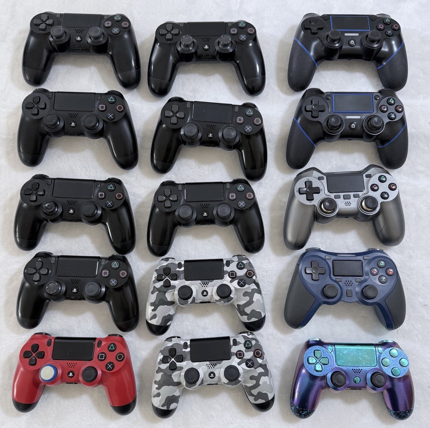 Lot of 15 PS4 Wireless Controllers 11 Sony PlayStation 4 DualShock & 4 3rd Party